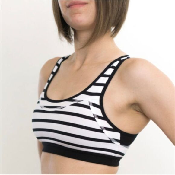 Athleta Triple Dare Sports Bra Black White Rriple XXS - Picture 4 of 9